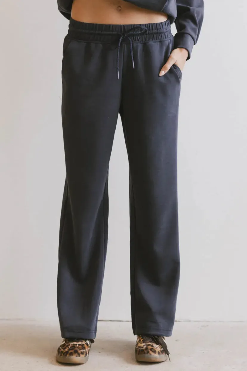 Sets | Pants>Bohme Flow State Pants in Navy