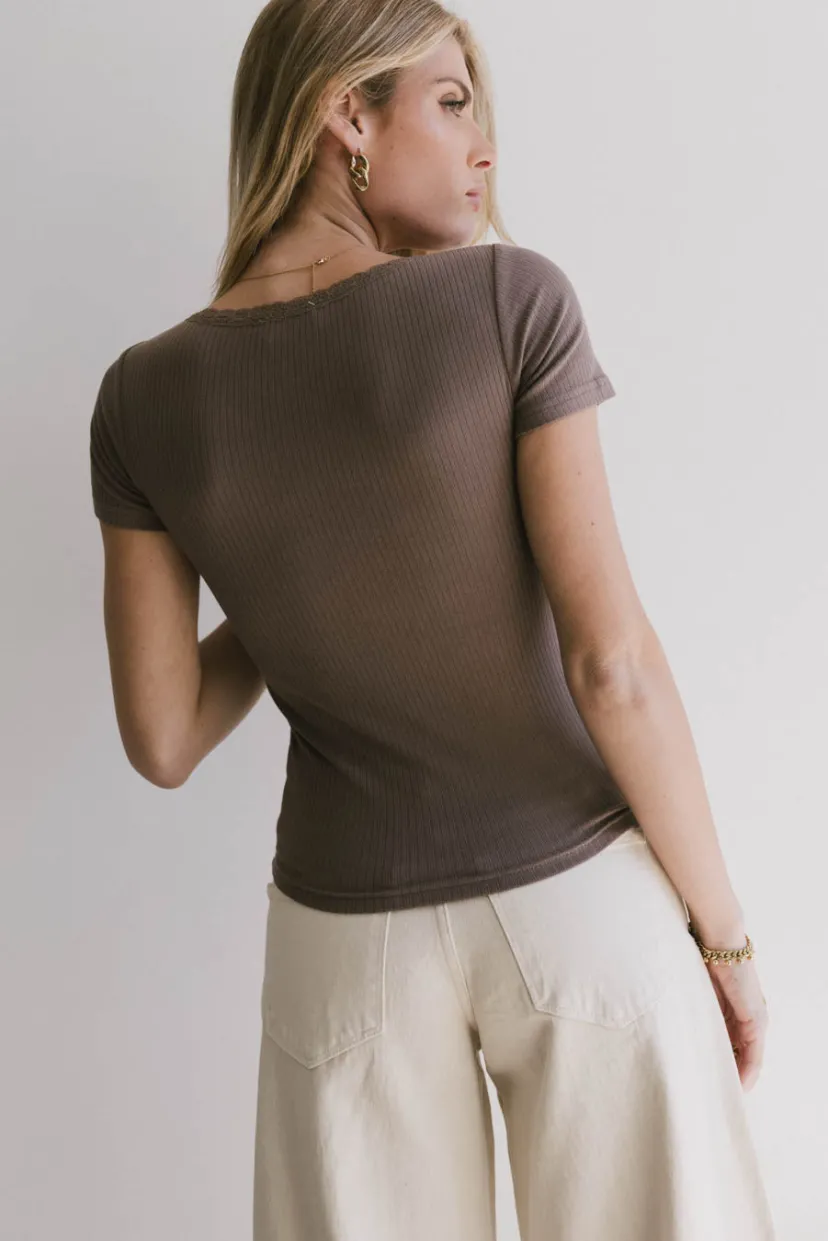 Tops | Tees & Tanks>Bohme Ipsy Ribbed Tee in Brown