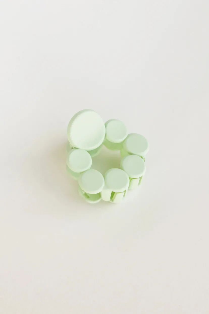 Hair Accessories>Bohme Matte Circle Claw Clip in Green