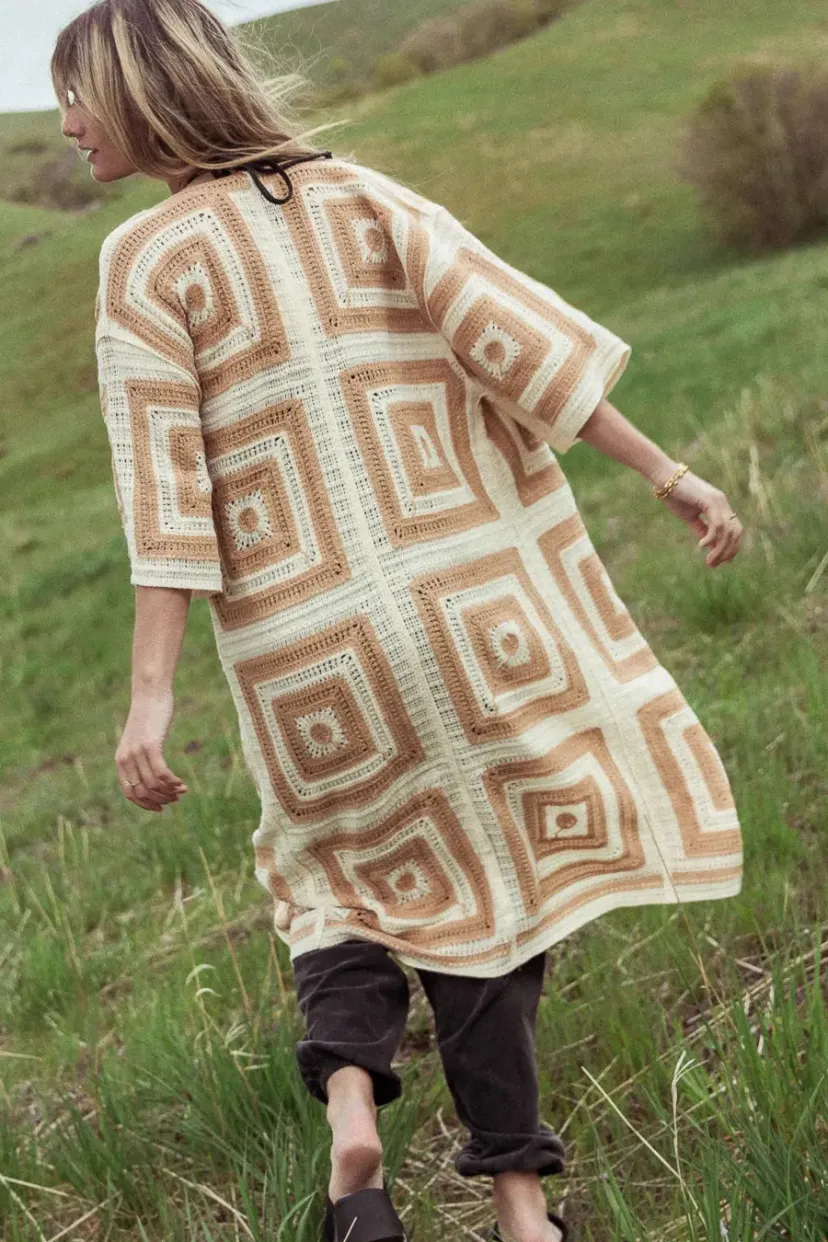 Jackets | Cardigans>Bohme Regio Geometric Kimono in Beige