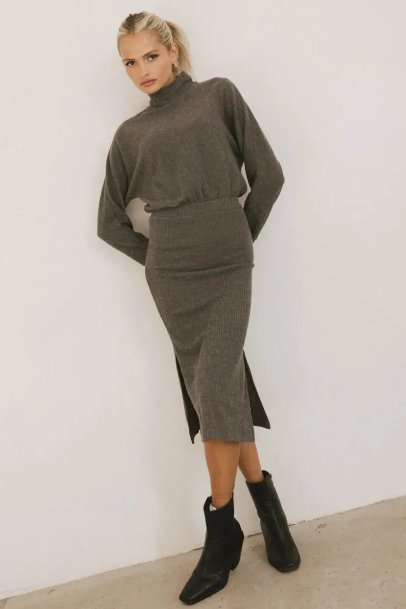 Dresses | Midi Dresses>Bohme Ulrich Sweater Dress in Charcoal