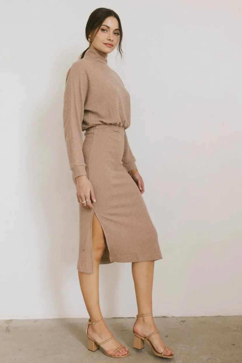 Dresses | Midi Dresses>Bohme Ulrich Sweater Dress in Tan